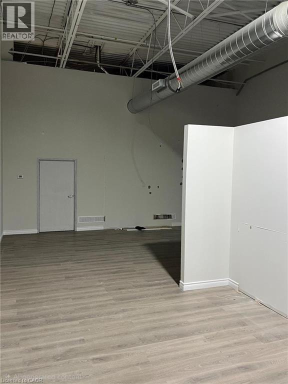 1100 Commissioners Road E, London, Ontario  N5Z 4W8 - Photo 3 - 40795943