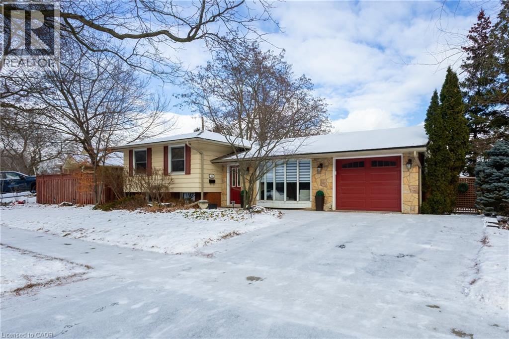 581 BRAEMORE Road, Burlington, Ontario