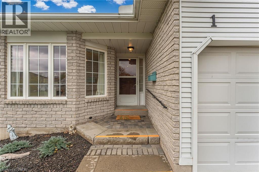 1 Village Drive, Smithville, Ontario  L0R 2A0 - Photo 3 - 40781663