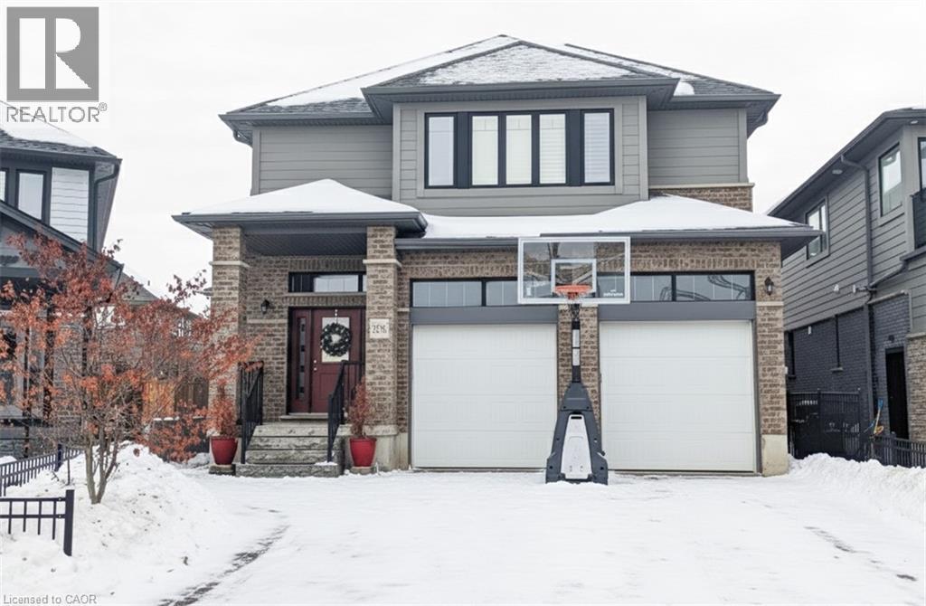 206 CARRIAGE Way S, Waterloo, Ontario