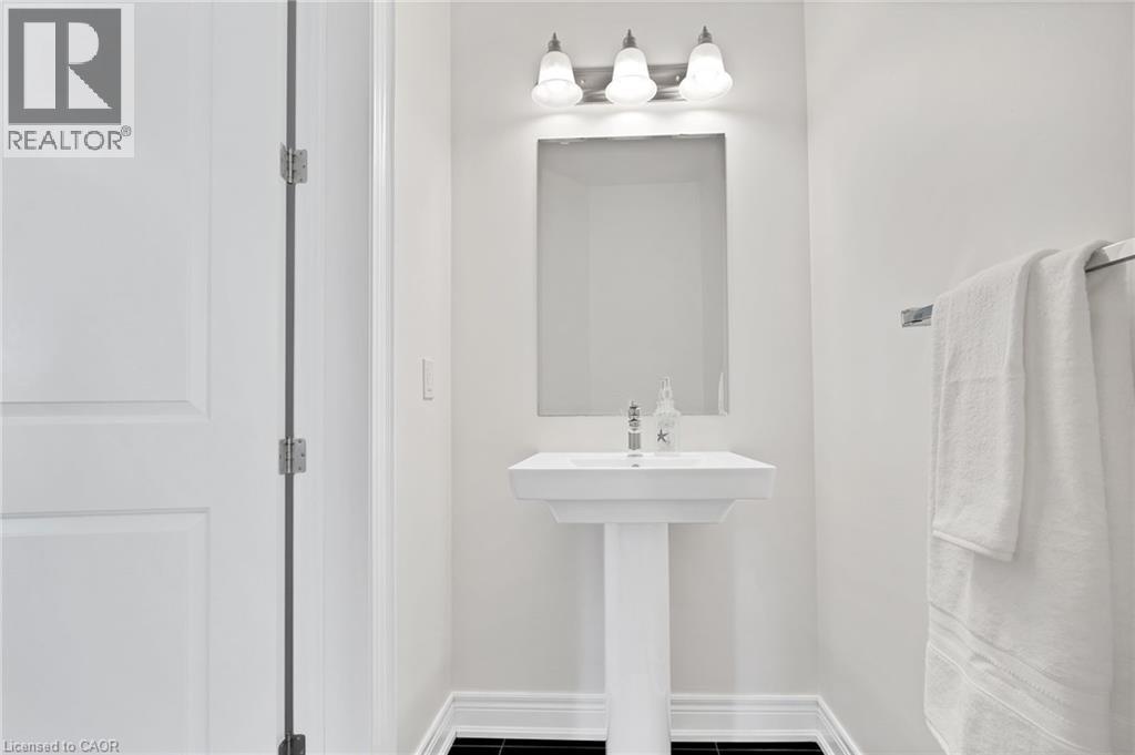 206 Carriage Way S, Waterloo, Ontario  N2K 0C6 - Photo 16 - 40794104