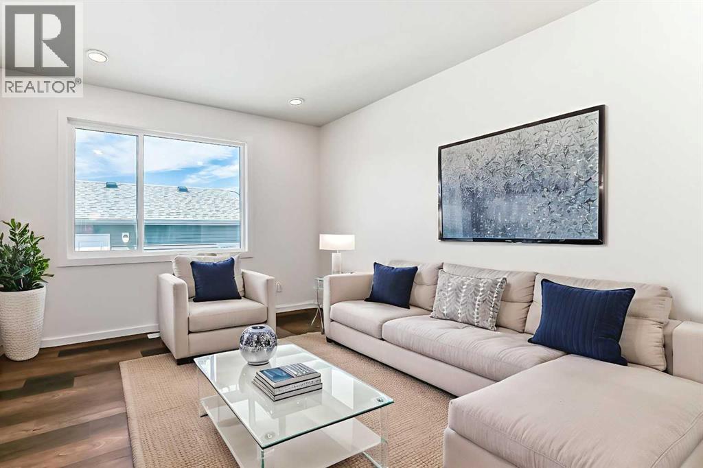 270 Sora Way Se, Calgary, Alberta  T3S 0V7 - Photo 3 - A2272161