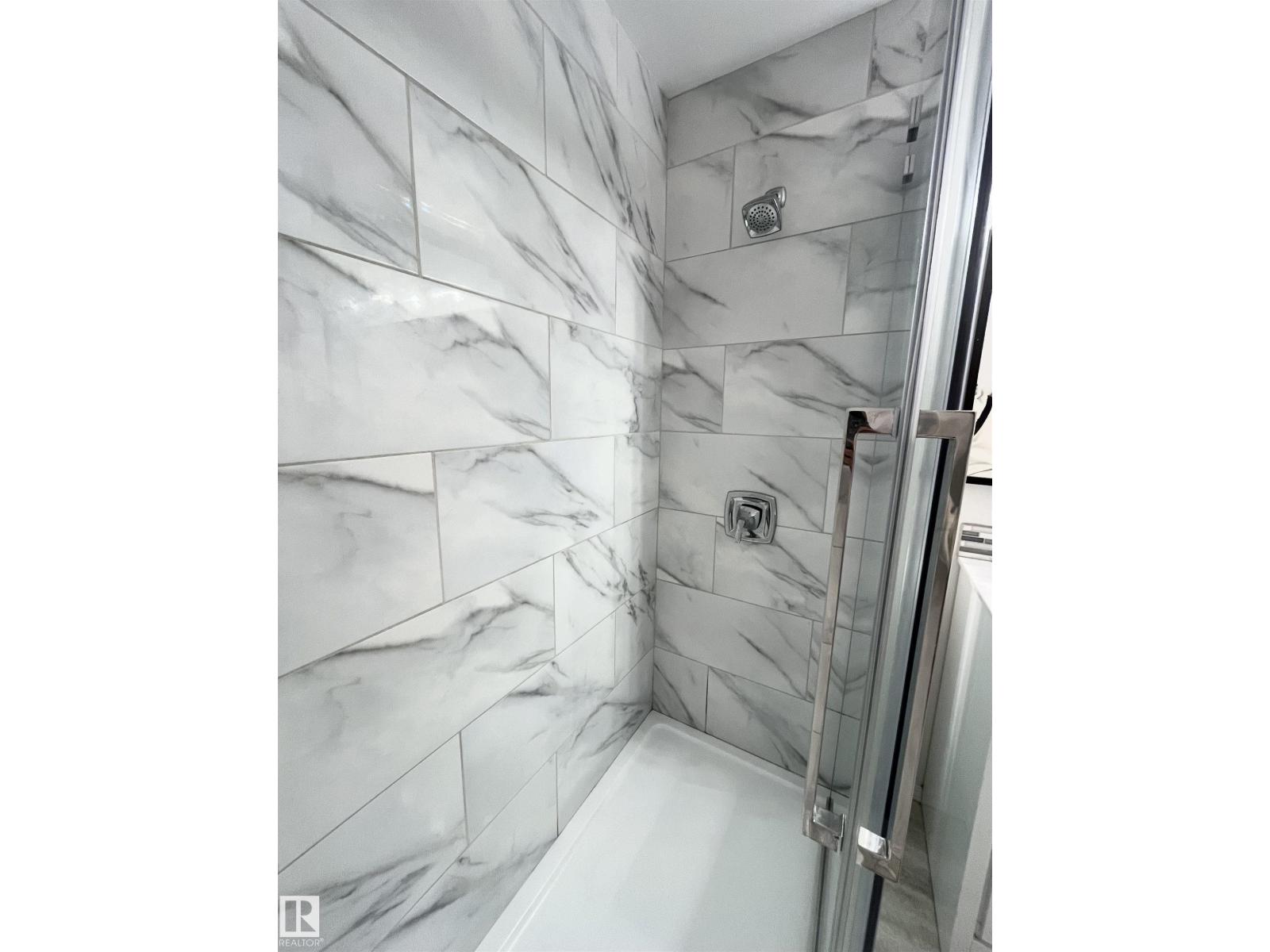 #233 4404 122 St Nw, Edmonton, Alberta T6J 4A9 - Photo 5 - E4469125