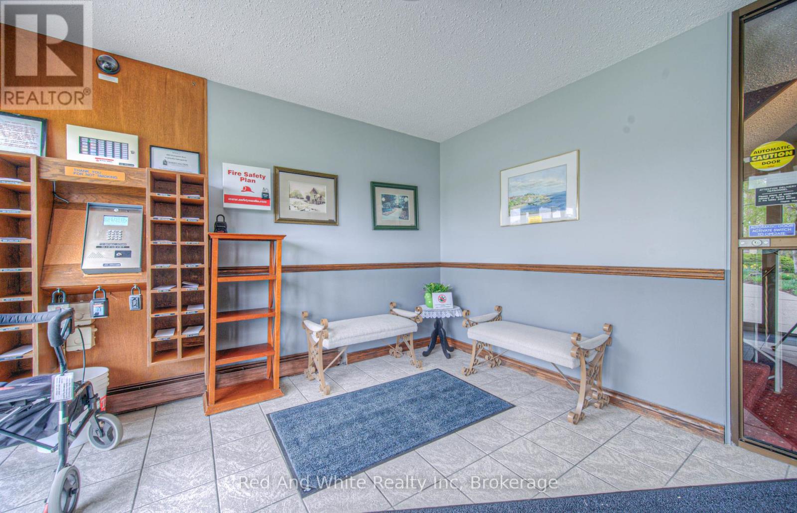 406 - 400 Champlain Boulevard, Cambridge, Ontario N1R 7J6 - Photo 4 - X12665772