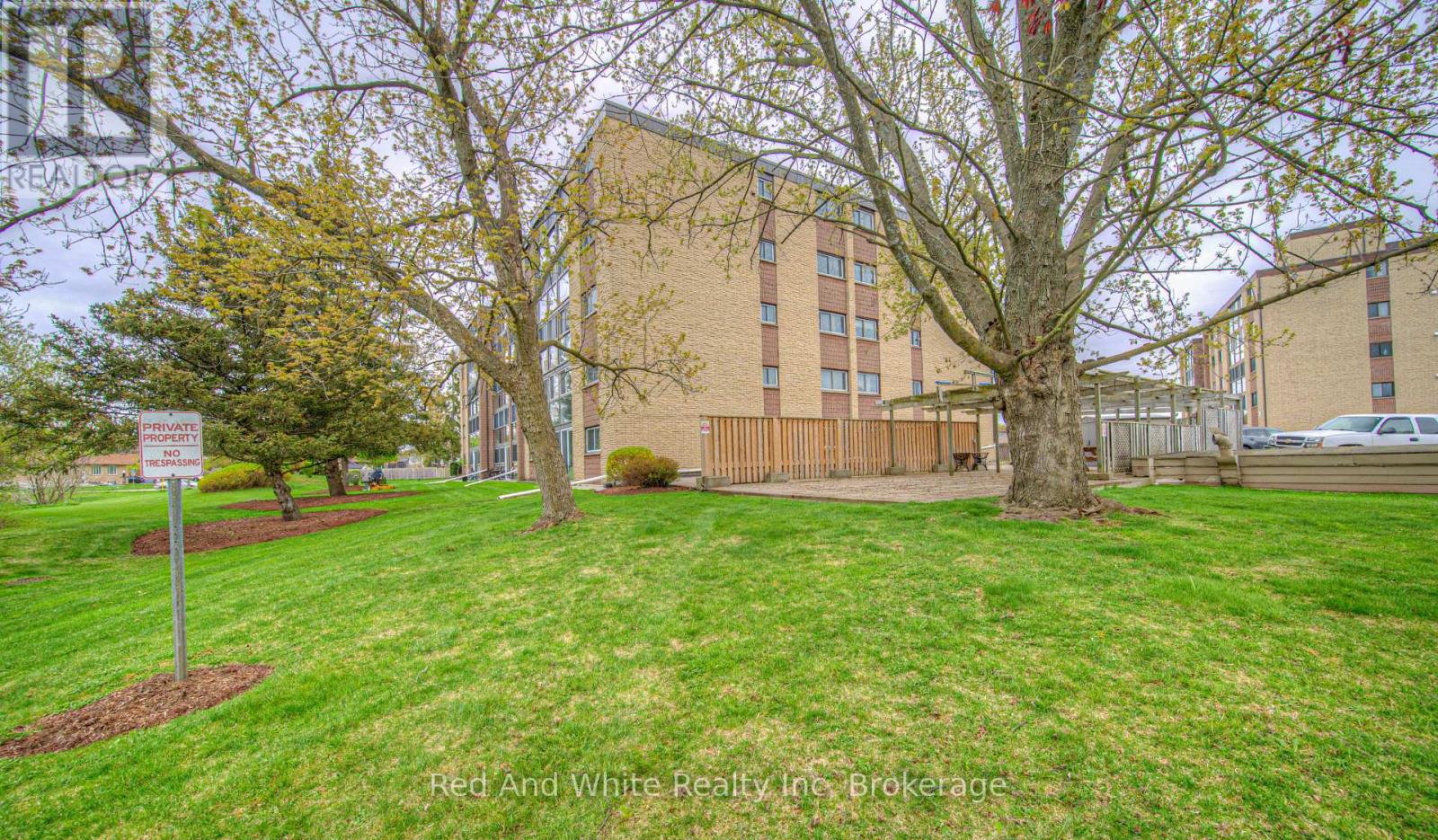 406 - 400 Champlain Boulevard, Cambridge, Ontario N1R 7J6 - Photo 49 - X12665772