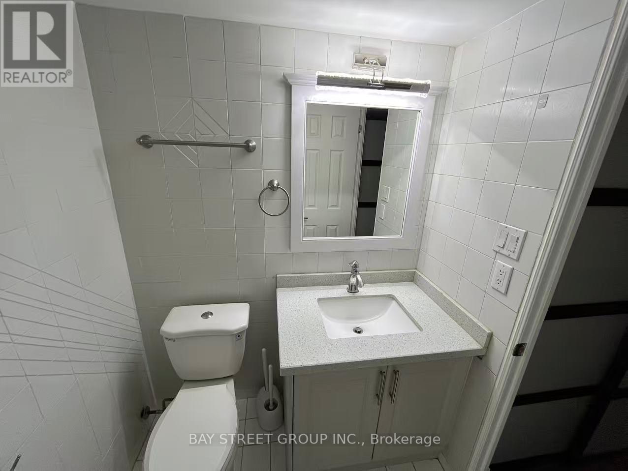 502 - 1001 Bay Street, Toronto, Ontario  M5S 3A6 - Photo 4 - C12665738