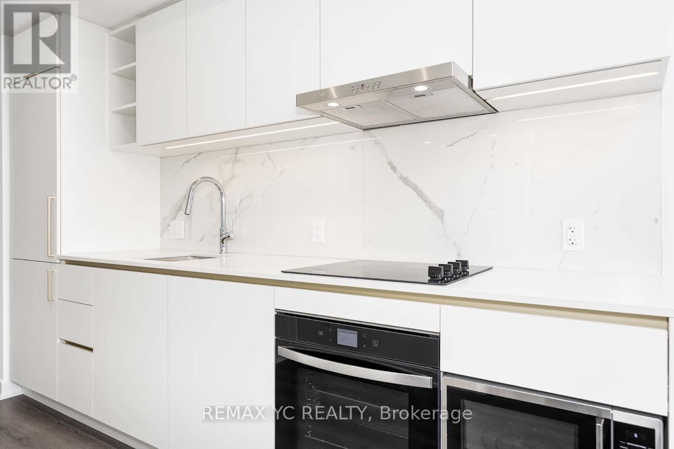 3105 - 8 Olympic Gdn Drive, Toronto, Ontario  M2M 0B9 - Photo 7 - C12665796