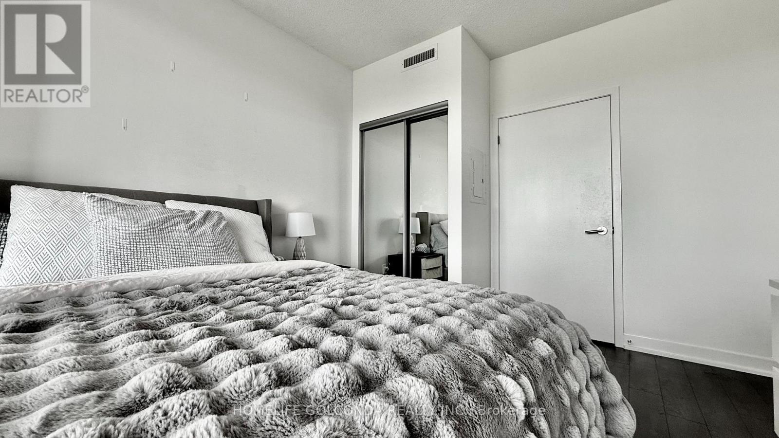 733 - 20 O'neill Road, Toronto, Ontario  M3C 0R2 - Photo 30 - C12665798