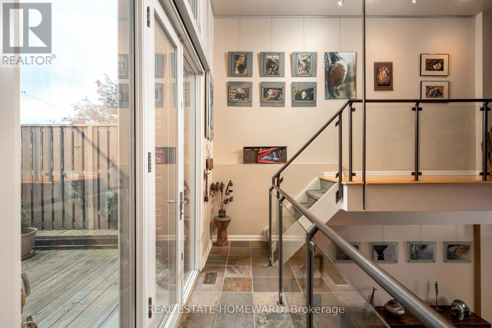 112 - 660 Pape Avenue, Toronto, Ontario  M4K 3S5 - Photo 17 - E12665706