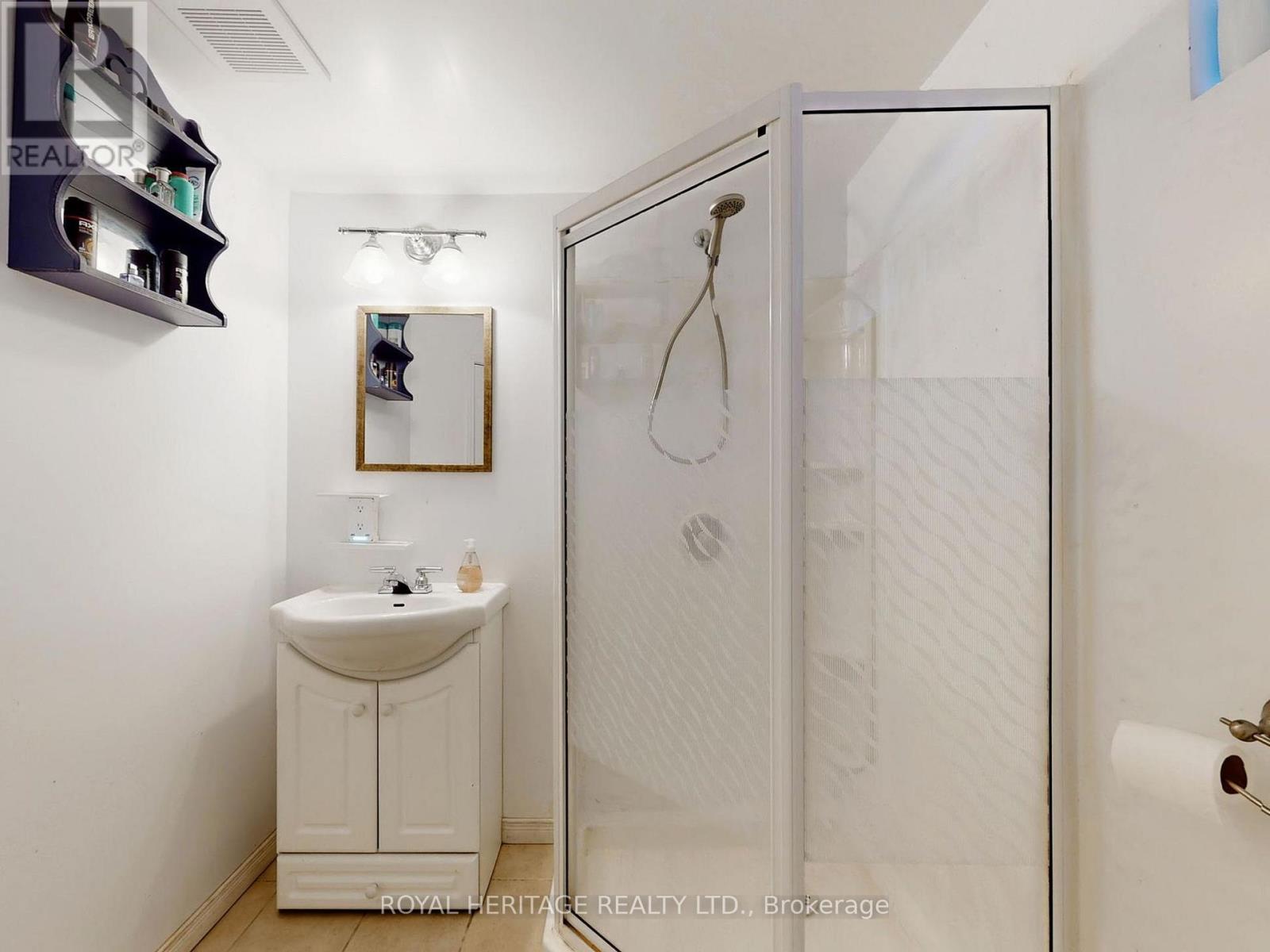 651 Somerville Avenue, Oshawa, Ontario  L1G 4J2 - Photo 26 - E12665726