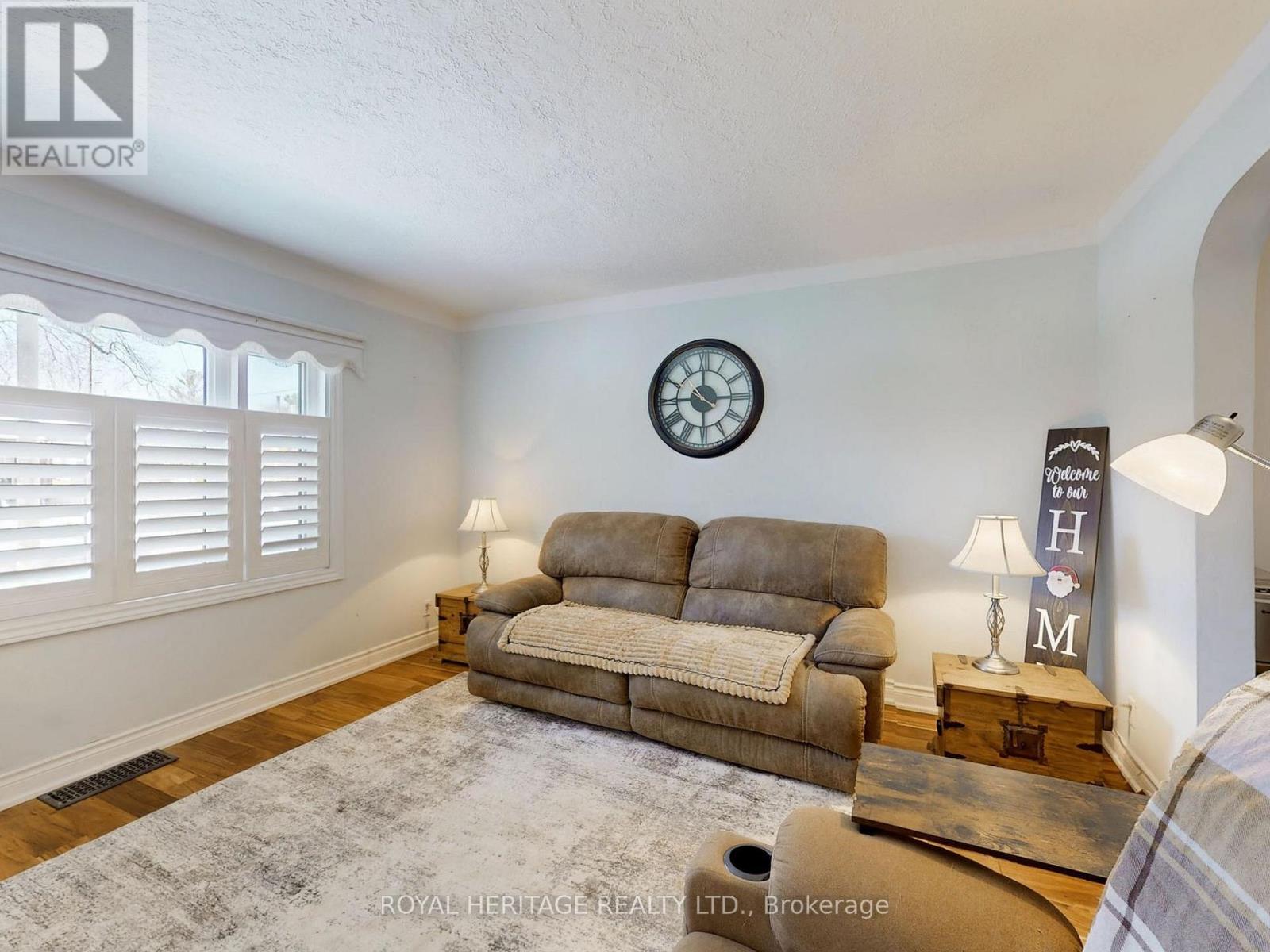 651 Somerville Avenue, Oshawa, Ontario  L1G 4J2 - Photo 4 - E12665726