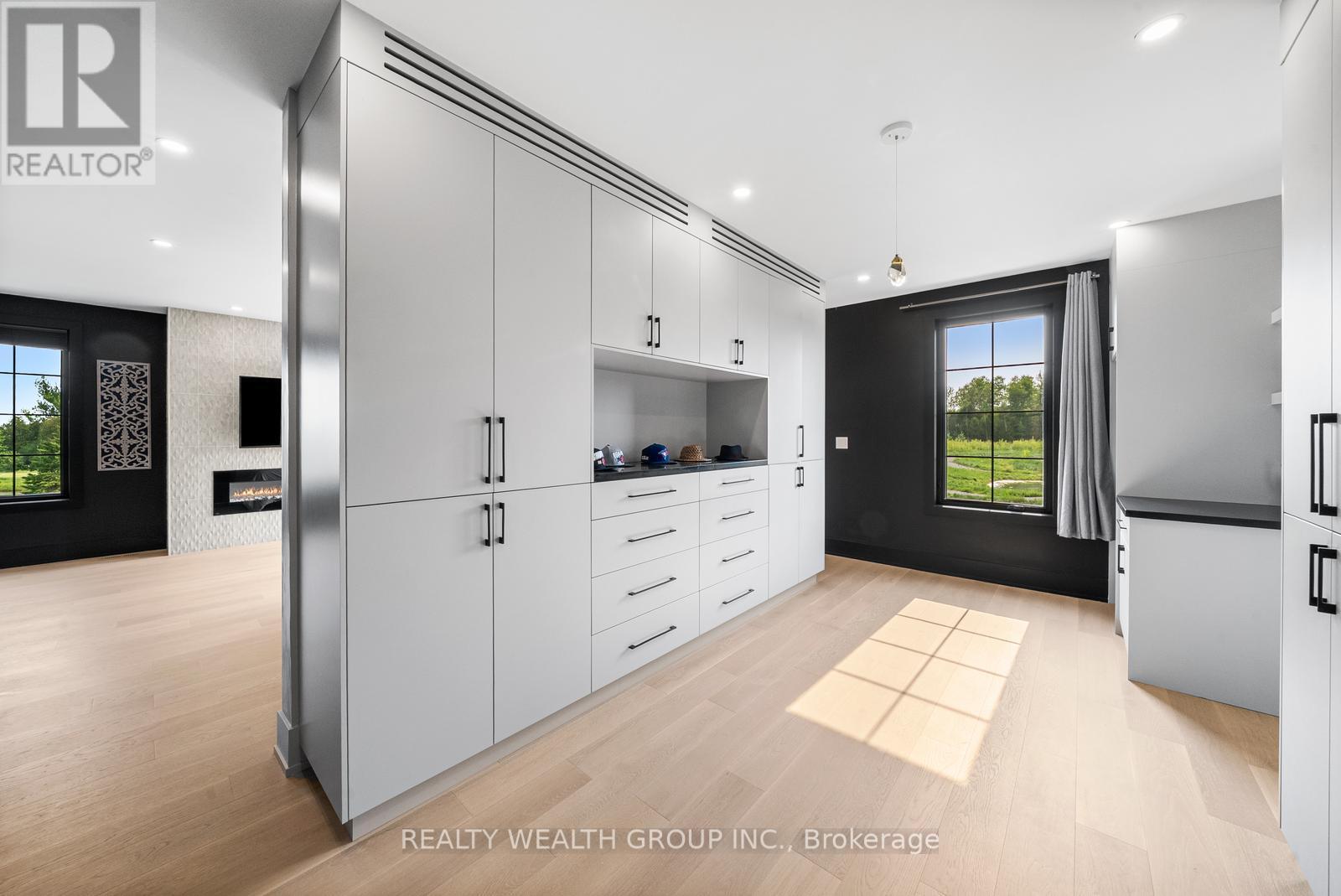 105 Franklin Crescent, Whitby, Ontario  L0B 1A0 - Photo 18 - E12665746