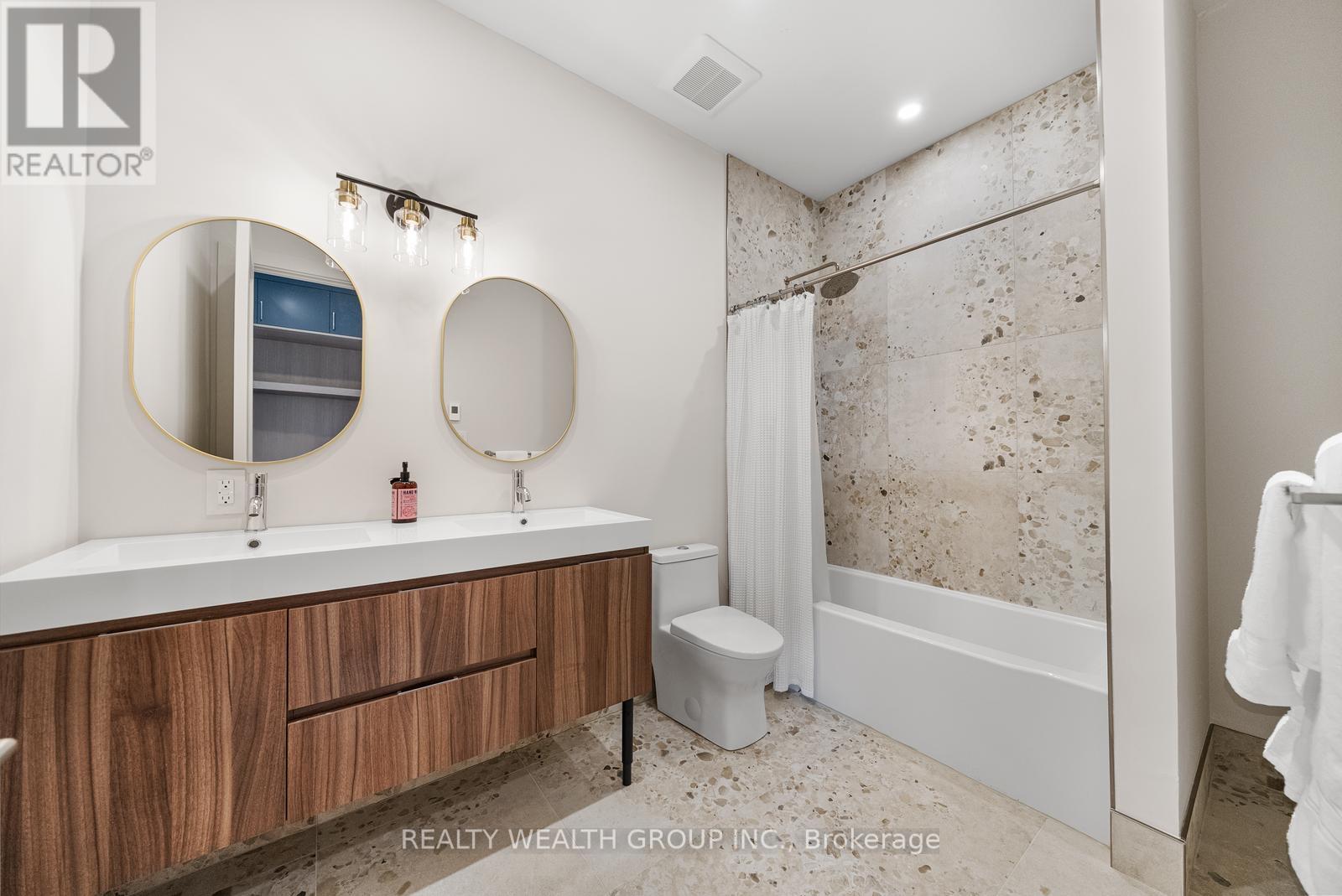 105 Franklin Crescent, Whitby, Ontario  L0B 1A0 - Photo 27 - E12665746