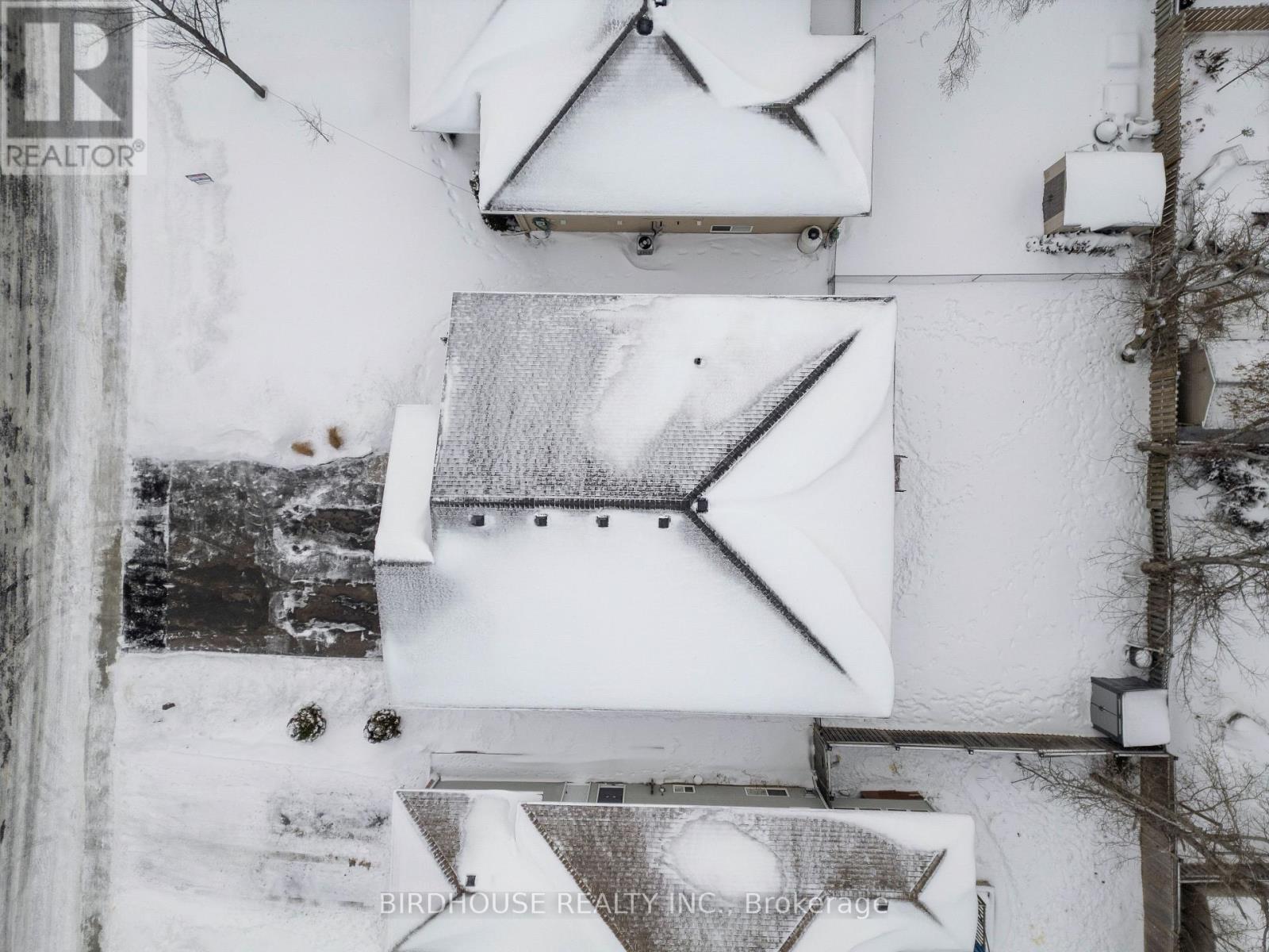 50 Birch Crescent, Kawartha Lakes, Ontario  K0M 1A0 - Photo 32 - X12485923