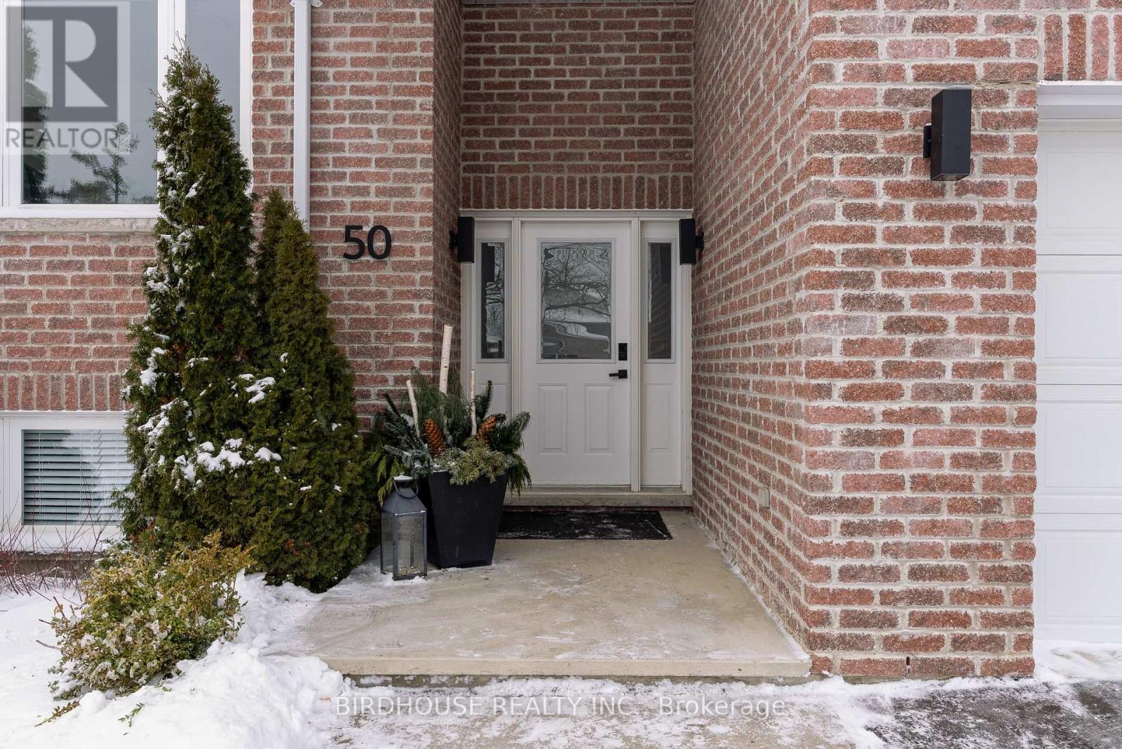 50 Birch Crescent, Kawartha Lakes, Ontario  K0M 1A0 - Photo 2 - X12485923