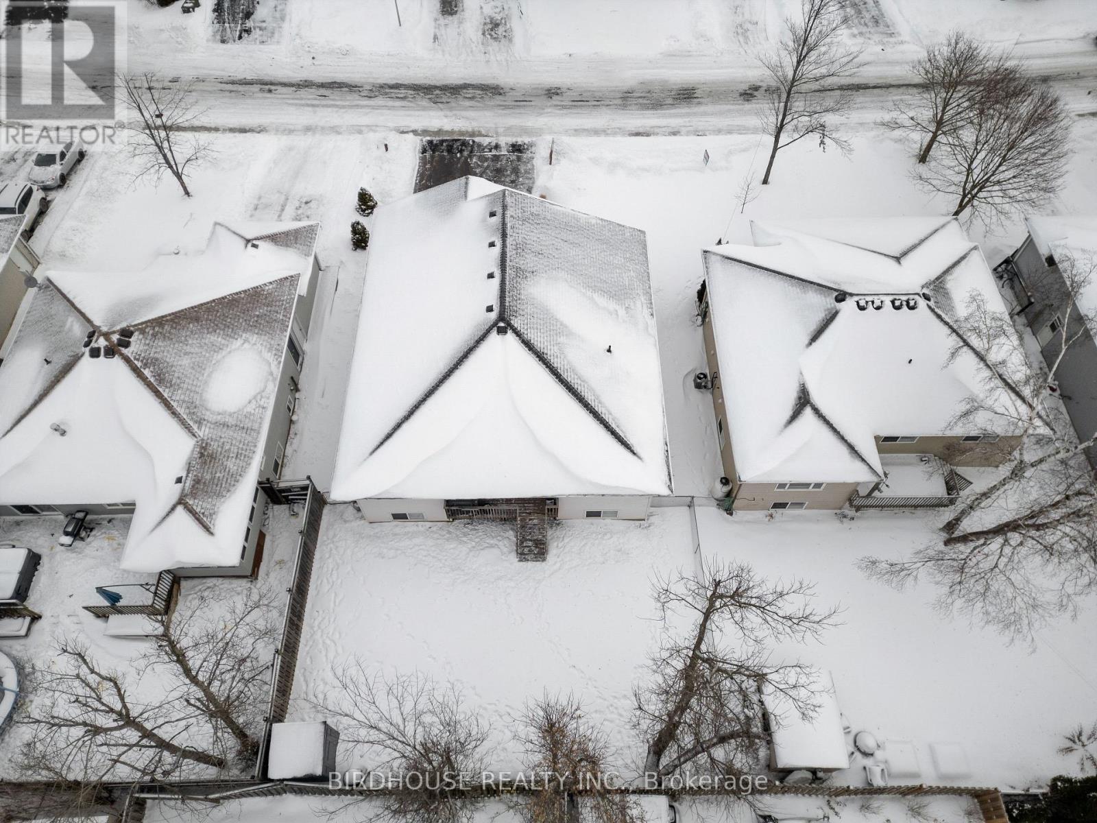 50 Birch Crescent, Kawartha Lakes, Ontario  K0M 1A0 - Photo 31 - X12485923