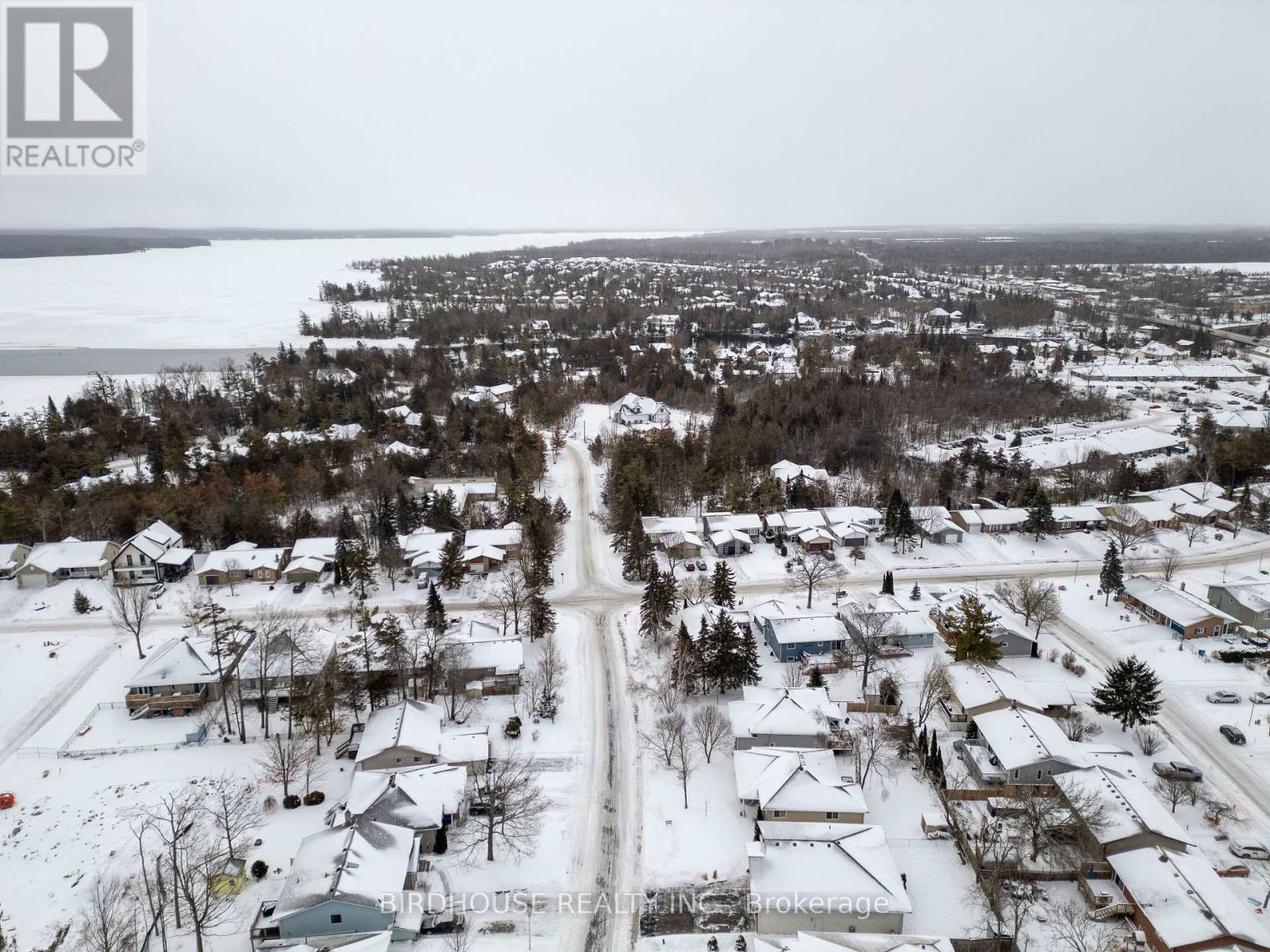 50 Birch Crescent, Kawartha Lakes, Ontario  K0M 1A0 - Photo 36 - X12485923