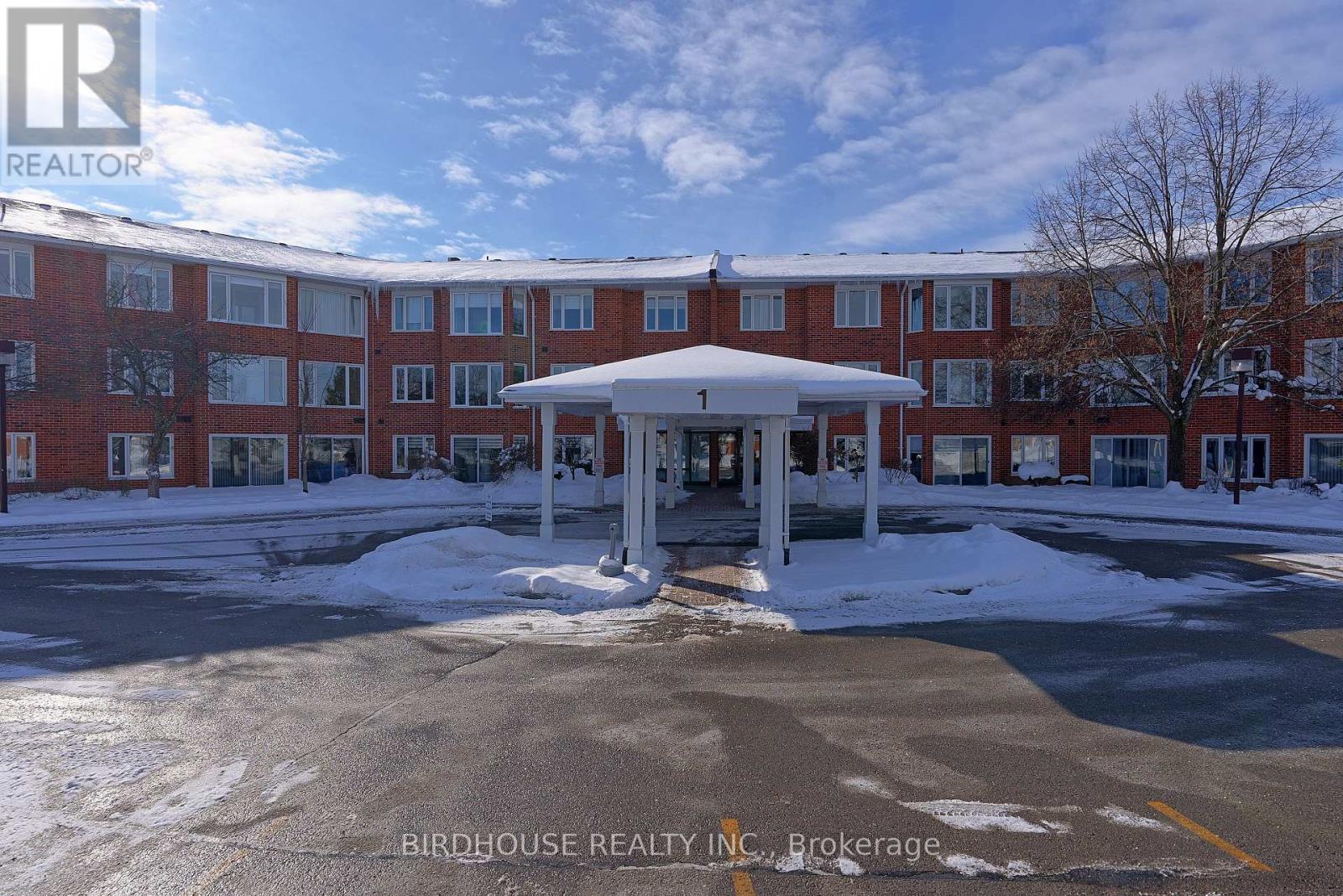 109 - 1 Heritage Way, Kawartha Lakes, Ontario  K9V 5P9 - Photo 2 - X12550418