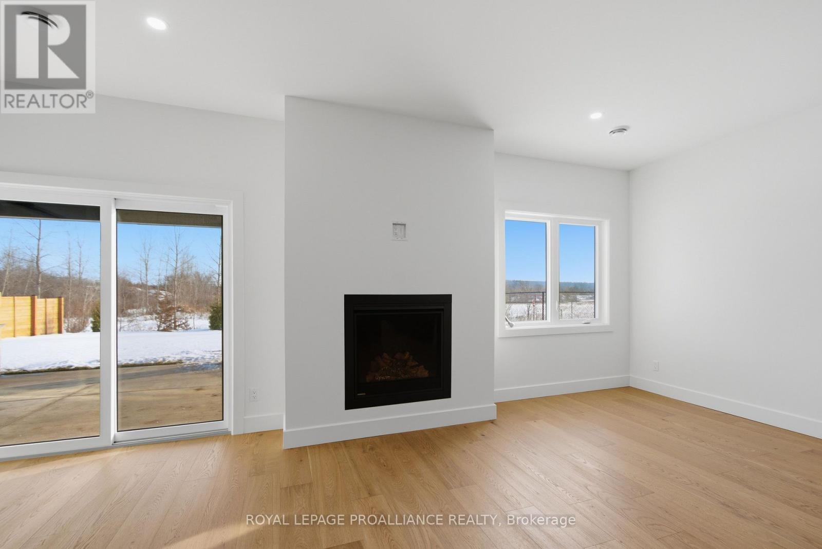 39 Fraser Drive, Quinte West, Ontario  K0K 1E0 - Photo 13 - X12642808