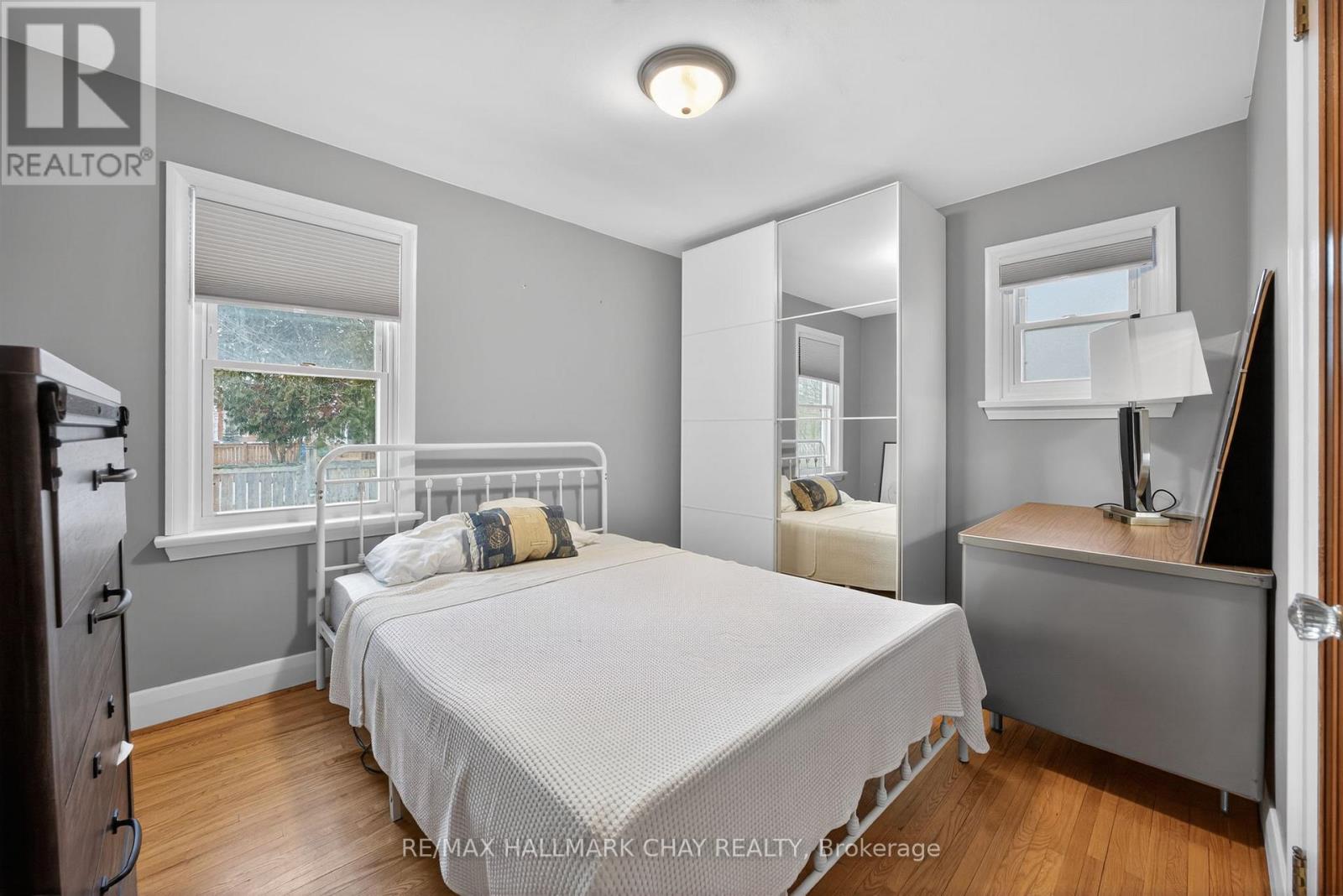 68 Drury Lane, Barrie (Wellington), Ontario  L4M 3C8 - Photo 17 - S12665704