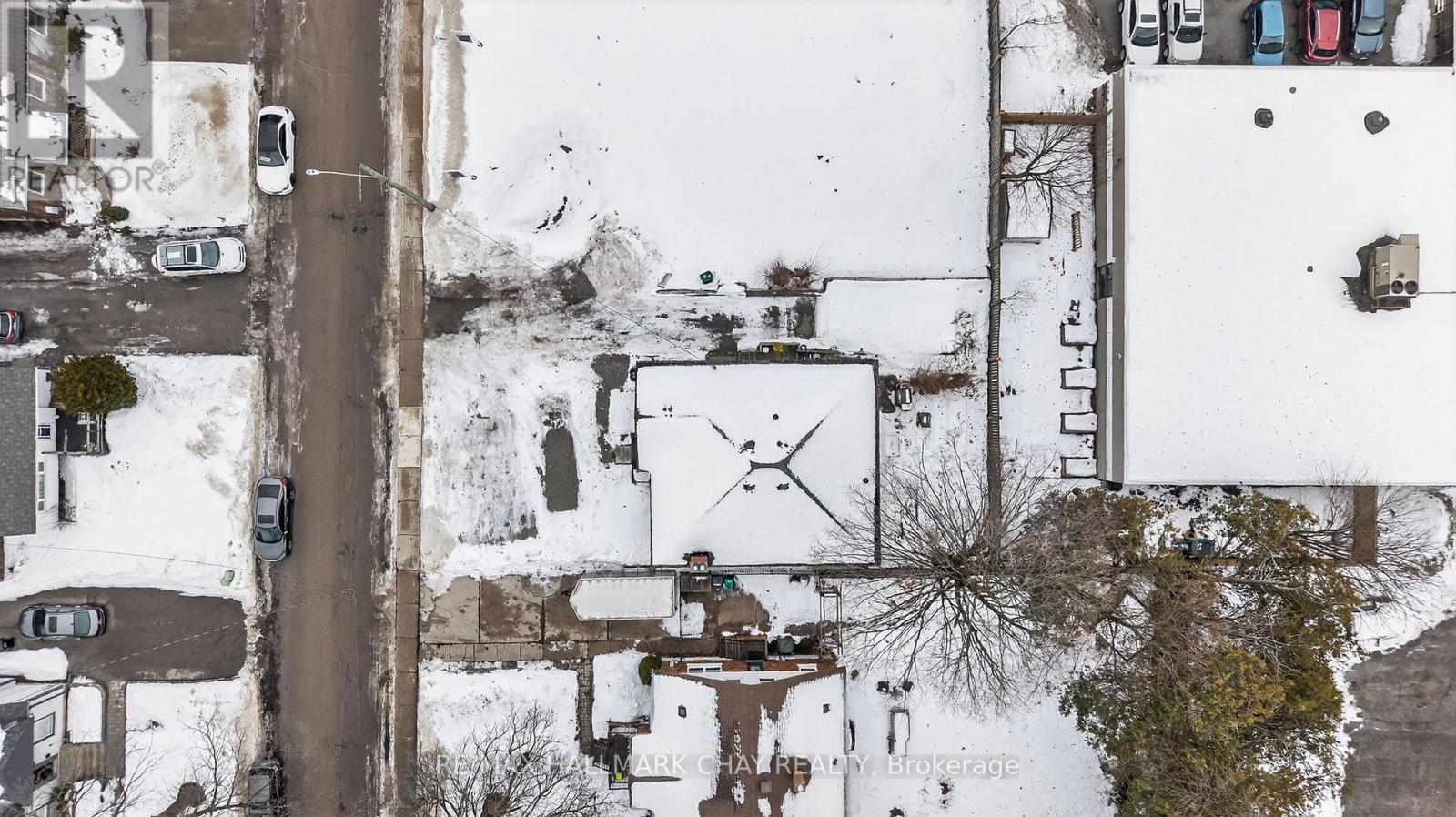 68 Drury Lane, Barrie (Wellington), Ontario  L4M 3C8 - Photo 38 - S12665704