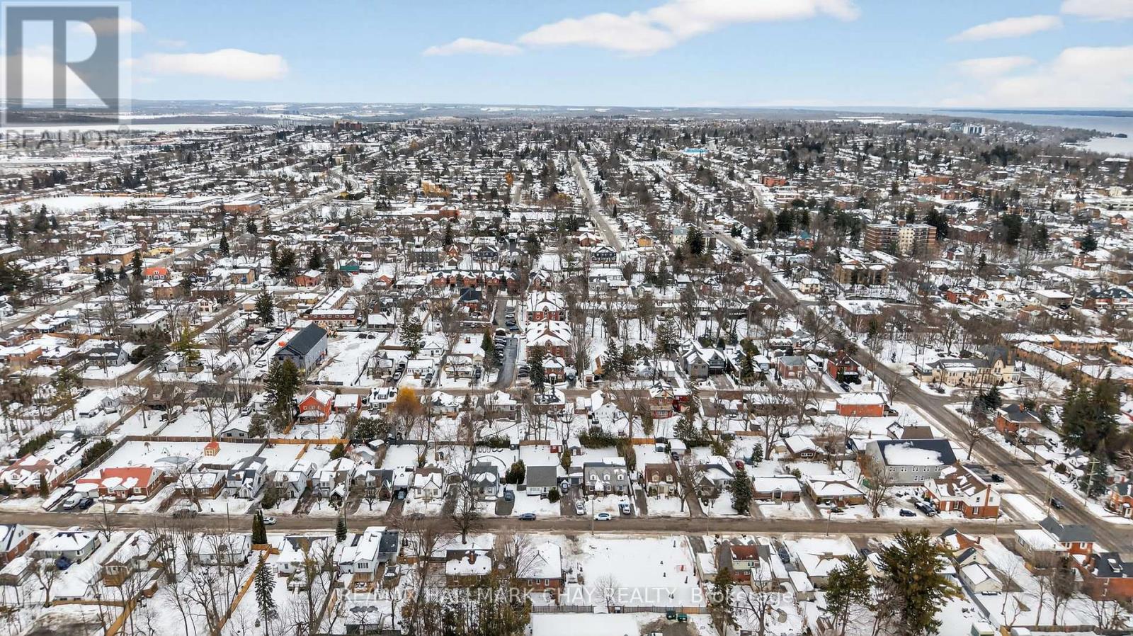 68 Drury Lane, Barrie (Wellington), Ontario  L4M 3C8 - Photo 46 - S12665704