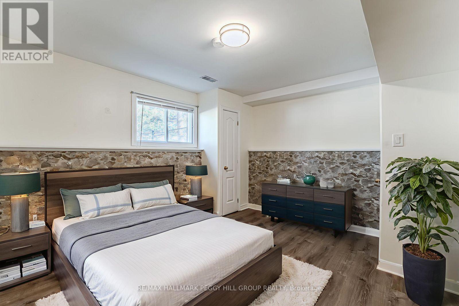 239 Simcoe Street, Clearview (Stayner), Ontario  L0M 1S0 - Photo 13 - S12665858