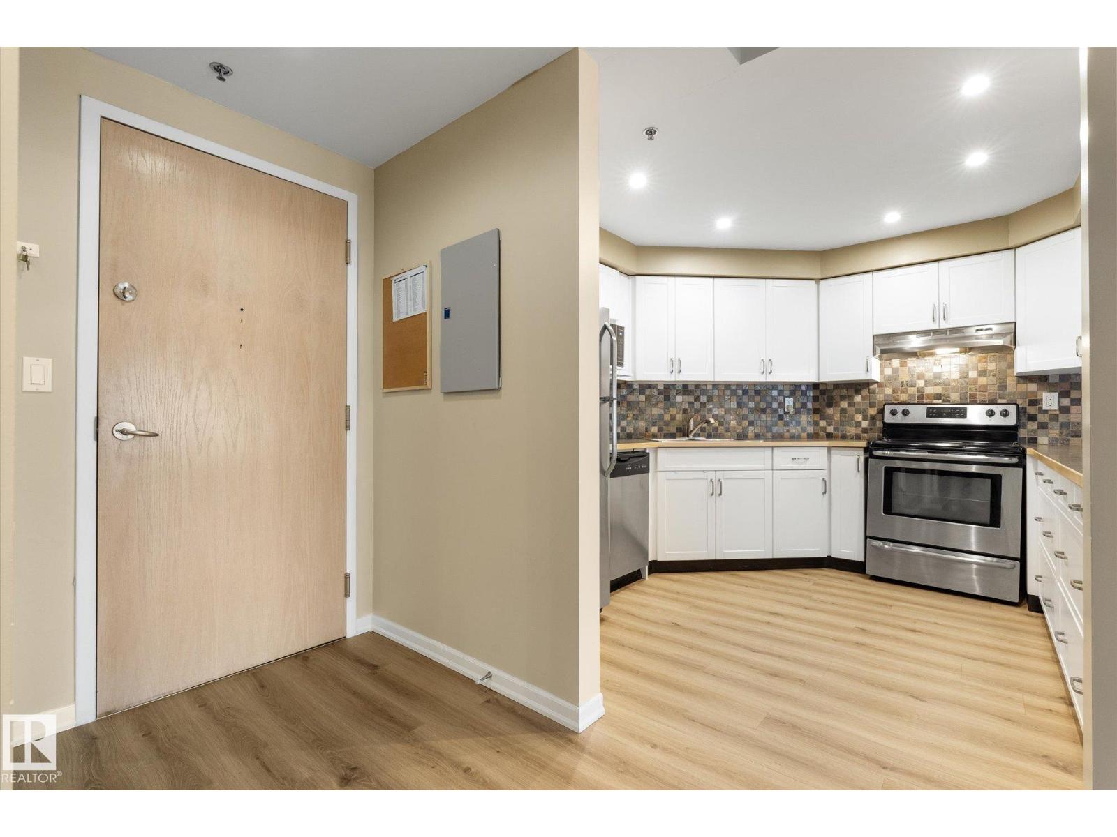 #114 2011 137 Av Nw, Edmonton, Alberta T5A 4W2 - Photo 4 - E4465198