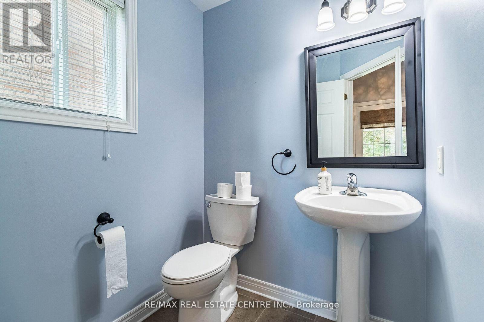 4665 Huffman Road, Burlington, Ontario  L7M 0E7 - Photo 13 - W12584454