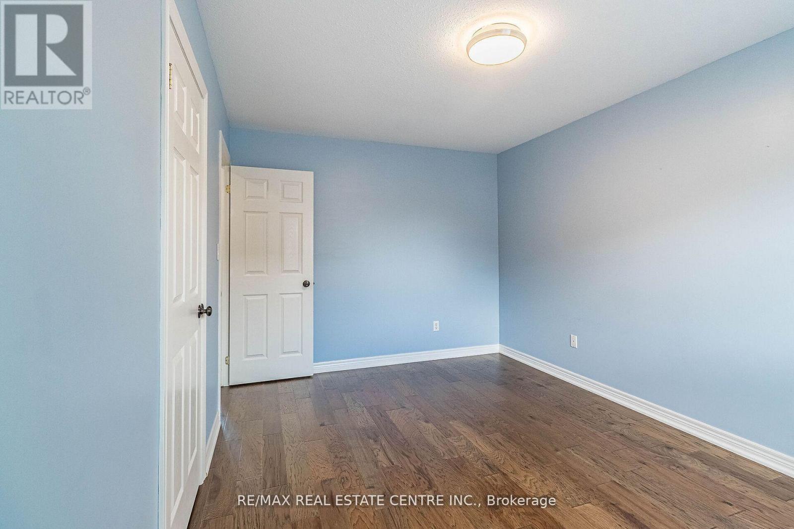 4665 Huffman Road, Burlington, Ontario  L7M 0E7 - Photo 24 - W12584454