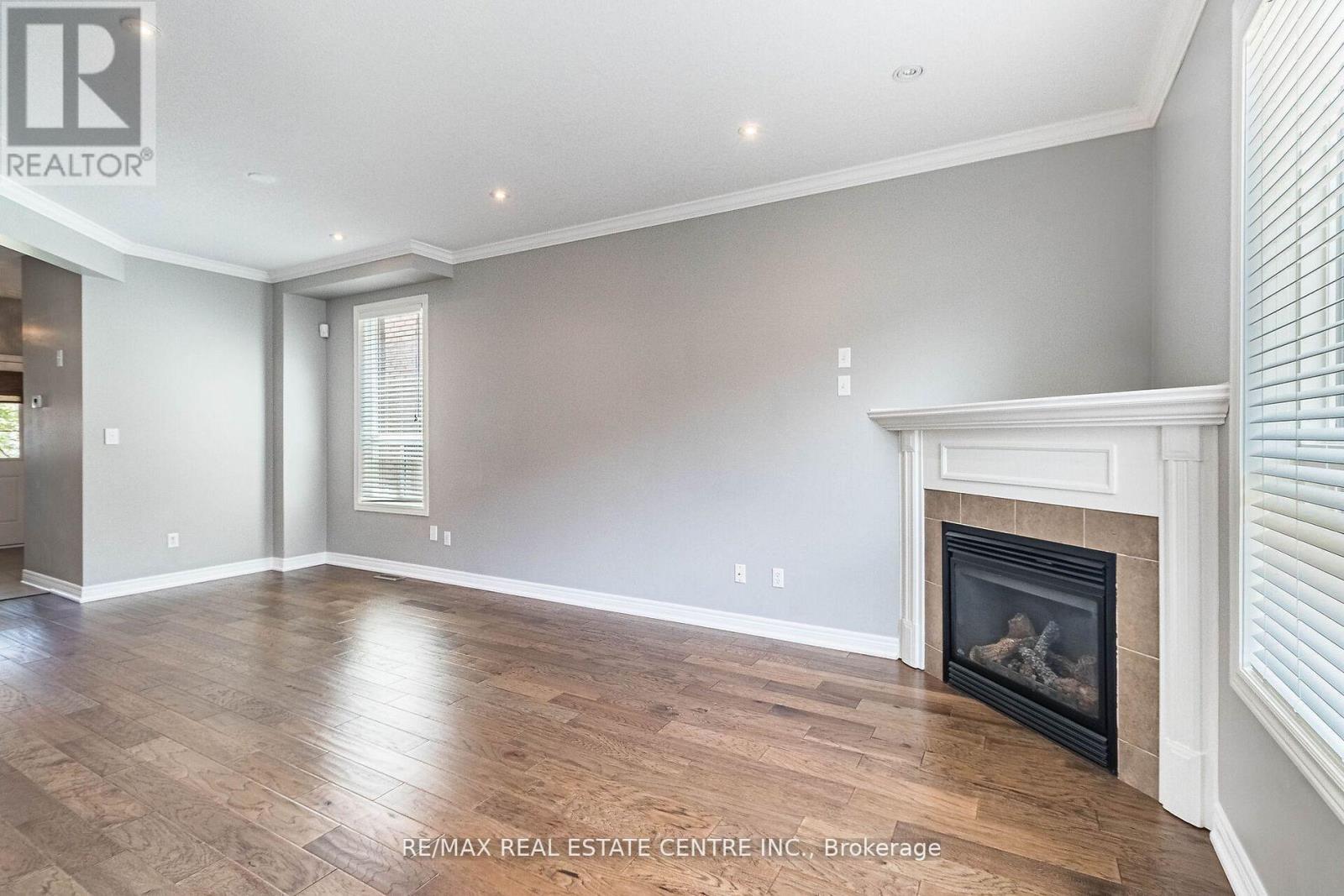 4665 Huffman Road, Burlington, Ontario  L7M 0E7 - Photo 8 - W12584454