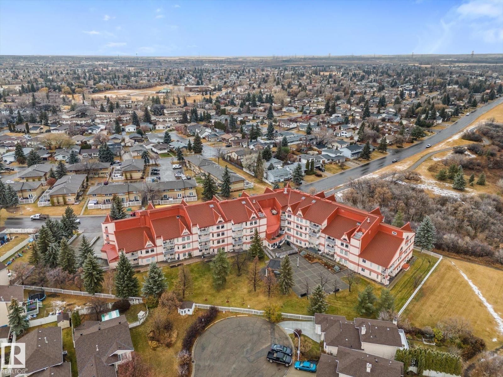 #114 2011 137 Av Nw, Edmonton, Alberta T5A 4W2 - Photo 49 - E4465198