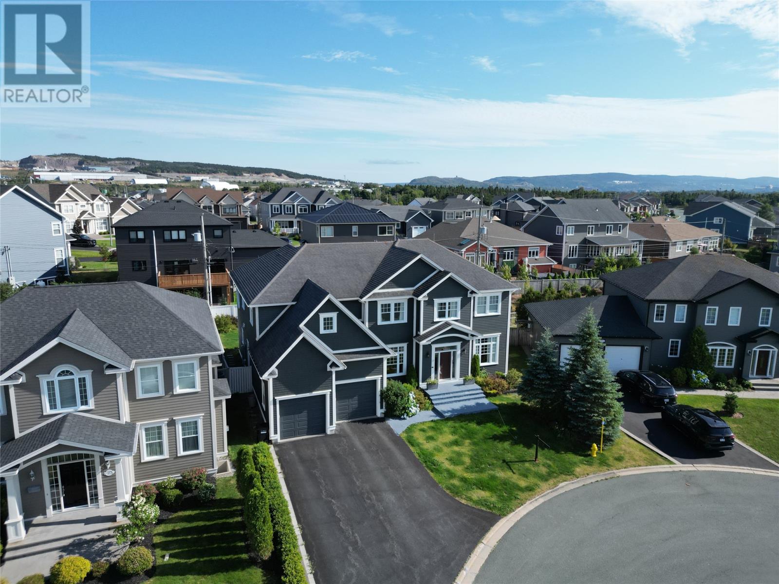 27 Stonebridge Place, St. John's, Newfoundland & Labrador  A1A 5W8 - Photo 2 - 1293450