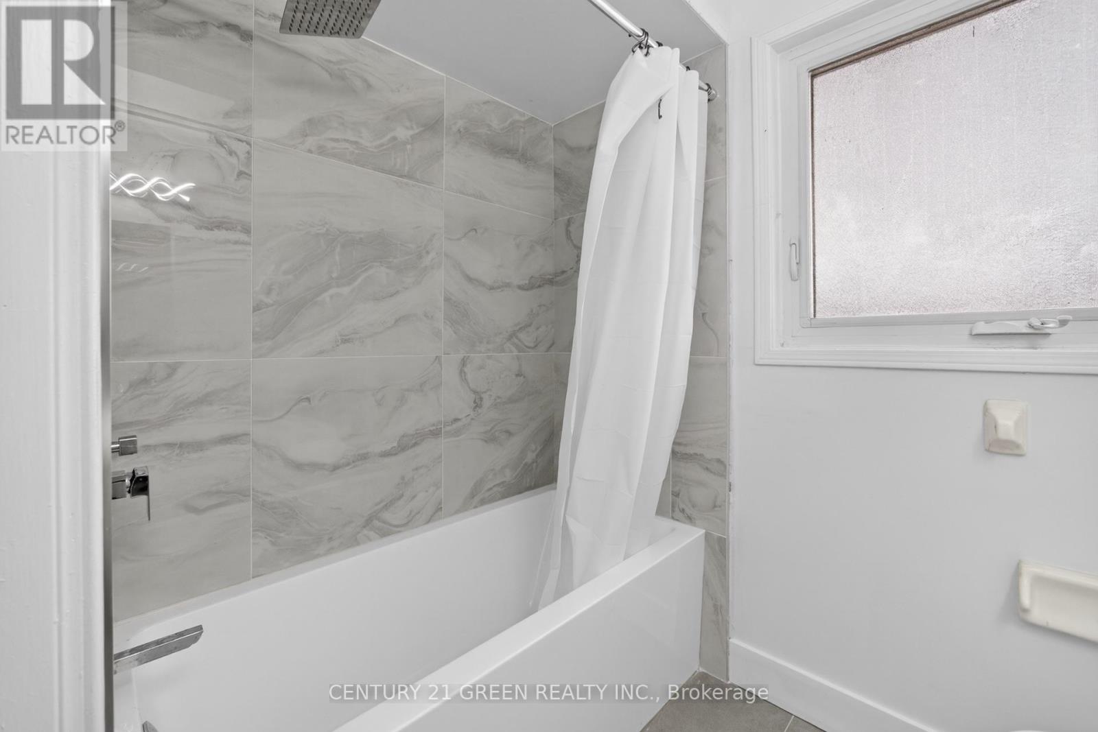 101 Kenwood Drive, Brampton, Ontario  L6X 4P5 - Photo 35 - W12665734