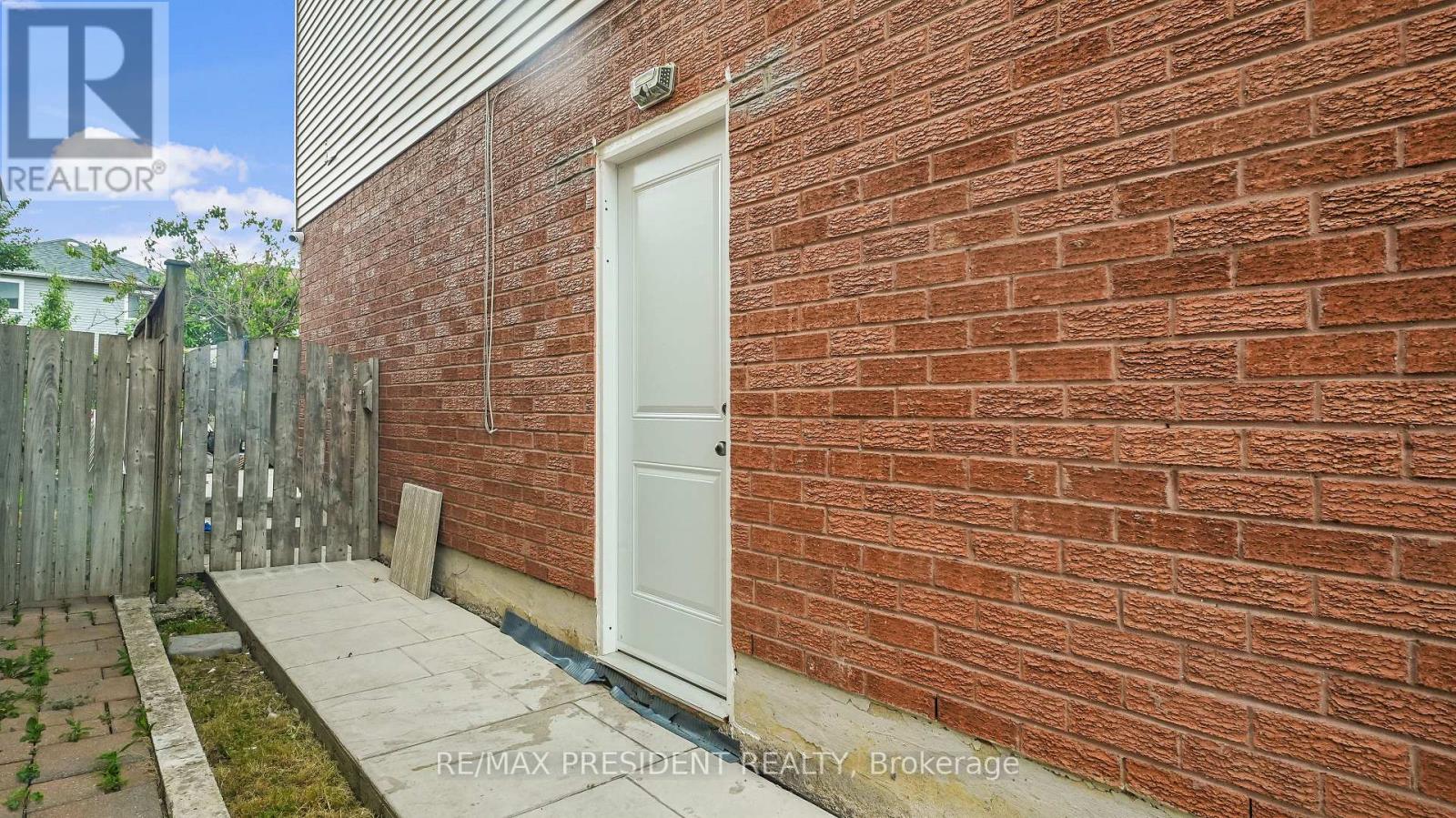 41 Stalbridge Avenue, Brampton, Ontario  L6Y 4H1 - Photo 33 - W12665750