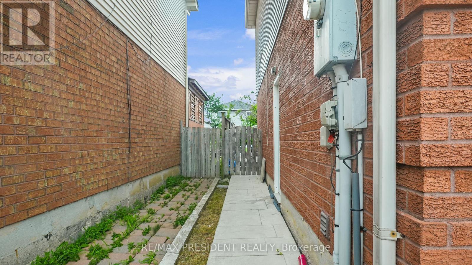 41 Stalbridge Avenue, Brampton, Ontario  L6Y 4H1 - Photo 34 - W12665750