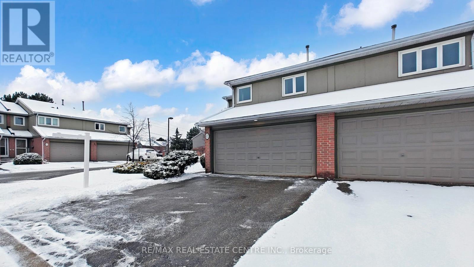 67 - 3079 Fifth Line W, Mississauga, Ontario  L5L 3T1 - Photo 3 - W12665780