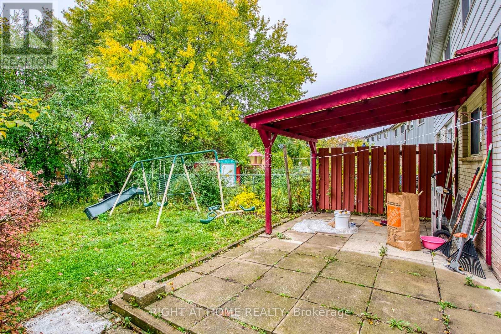 (Upper) - 2835 Hollington Crescent, Mississauga, Ontario  L5K 1E8 - Photo 13 - W12665840