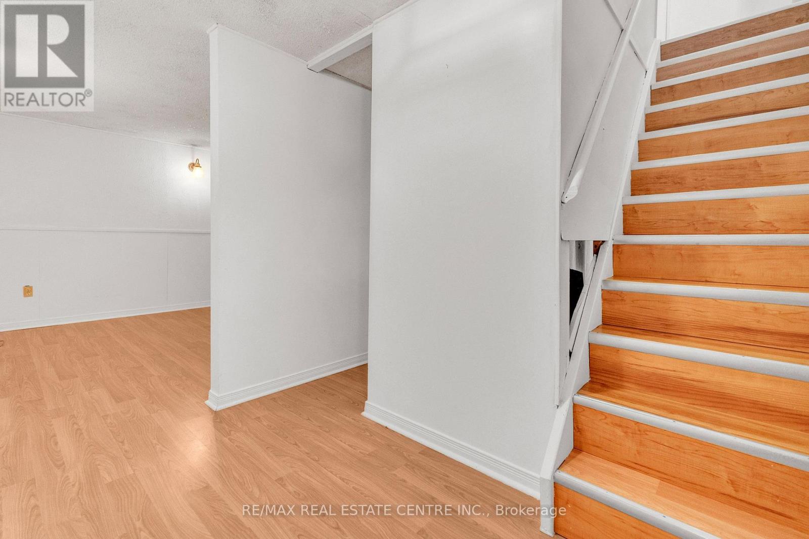 102 - 105 Hansen Road, Brampton, Ontario  L6V 3C9 - Photo 23 - W12665846