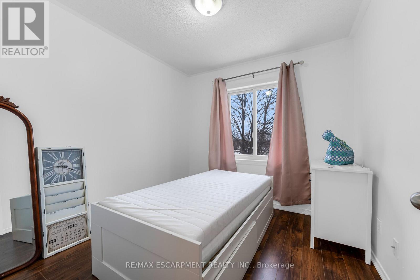 1183 Westview Terrace, Oakville, Ontario  L6M 3N2 - Photo 11 - W12665860