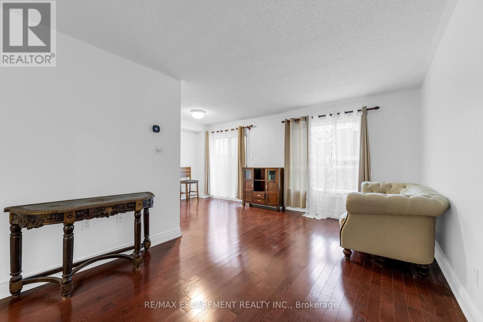 1183 Westview Terrace, Oakville, Ontario  L6M 3N2 - Photo 6 - W12665860