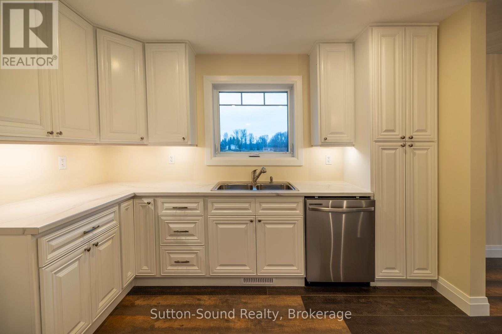 397600 10 Concession, Meaford, Ontario  N4K 5N8 - Photo 11 - X12520648