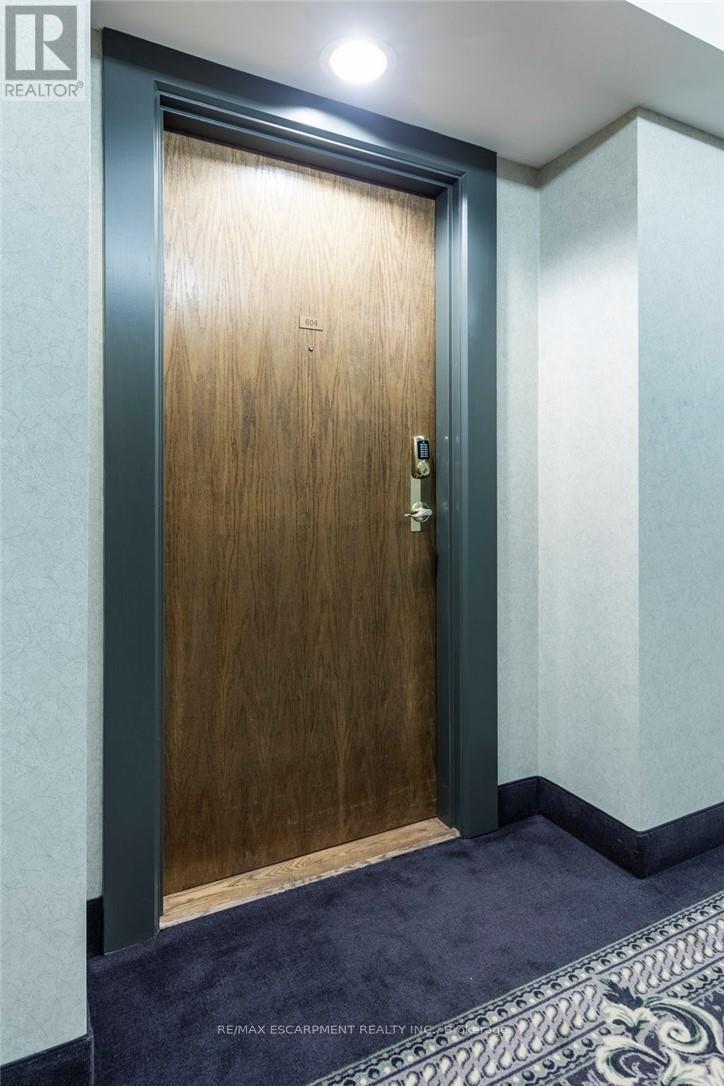 604 - 77 Governors Road, Hamilton, Ontario  L9H 7N8 - Photo 3 - X12665806