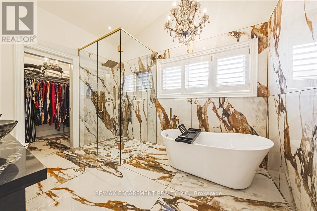 712 Highvalley Road, Hamilton, Ontario  L9G 4E9 - Photo 26 - X12665838