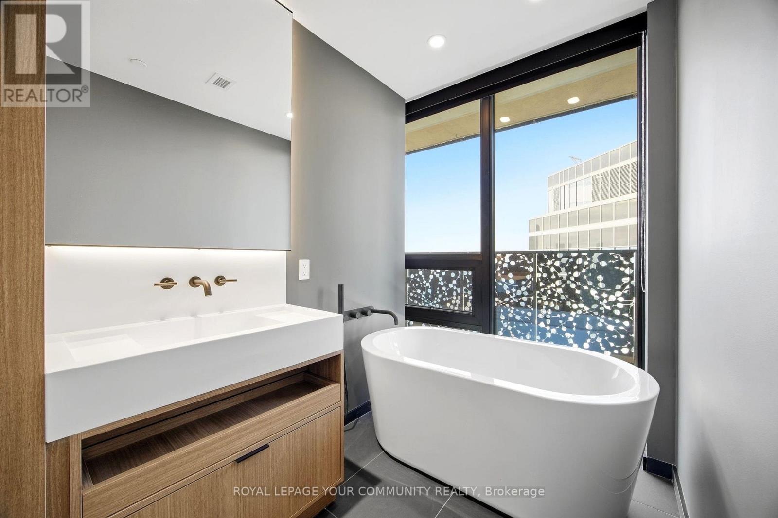 4705 - 55 Charles Street E, Toronto, Ontario  M4Y 0J1 - Photo 22 - C12665730