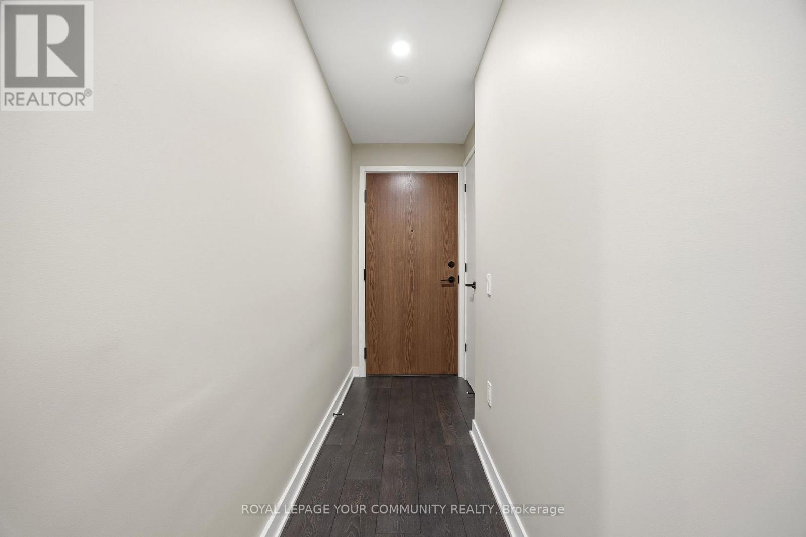 4705 - 55 Charles Street E, Toronto, Ontario  M4Y 0J1 - Photo 3 - C12665730