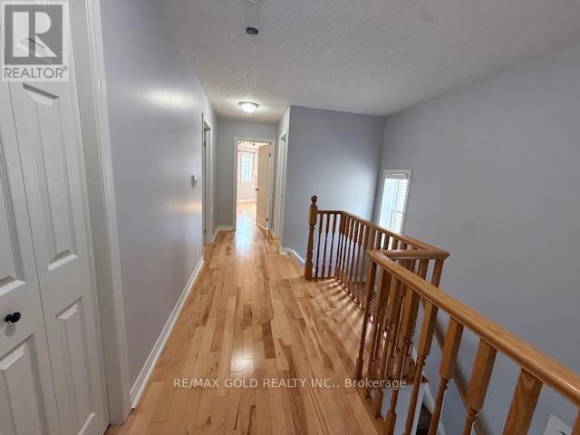 758 Grand Banks Drive, Waterloo, Ontario  N2K 4N3 - Photo 11 - X12646160