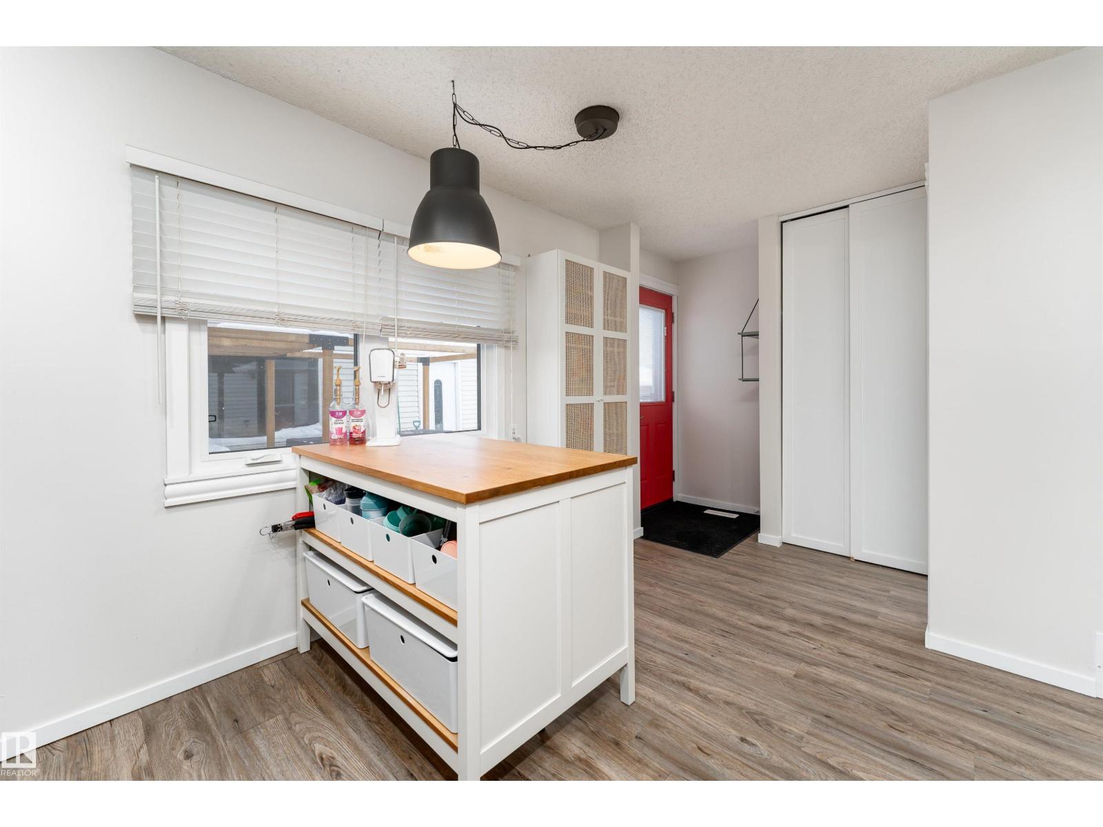 425 Kirkpatrick Cr Nw, Edmonton, Alberta  T6L 5C9 - Photo 12 - E4468855