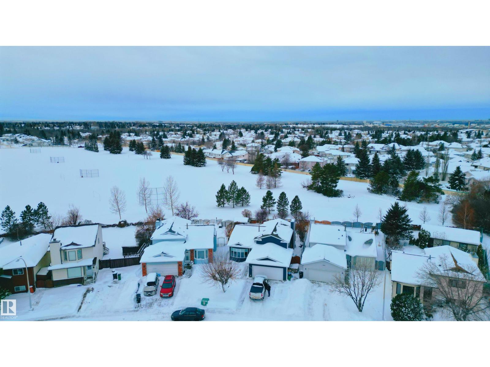 425 Kirkpatrick Cr Nw, Edmonton, Alberta  T6L 5C9 - Photo 39 - E4468855