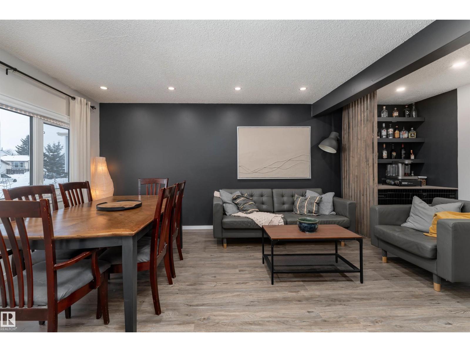 425 Kirkpatrick Cr Nw, Edmonton, Alberta  T6L 5C9 - Photo 6 - E4468855